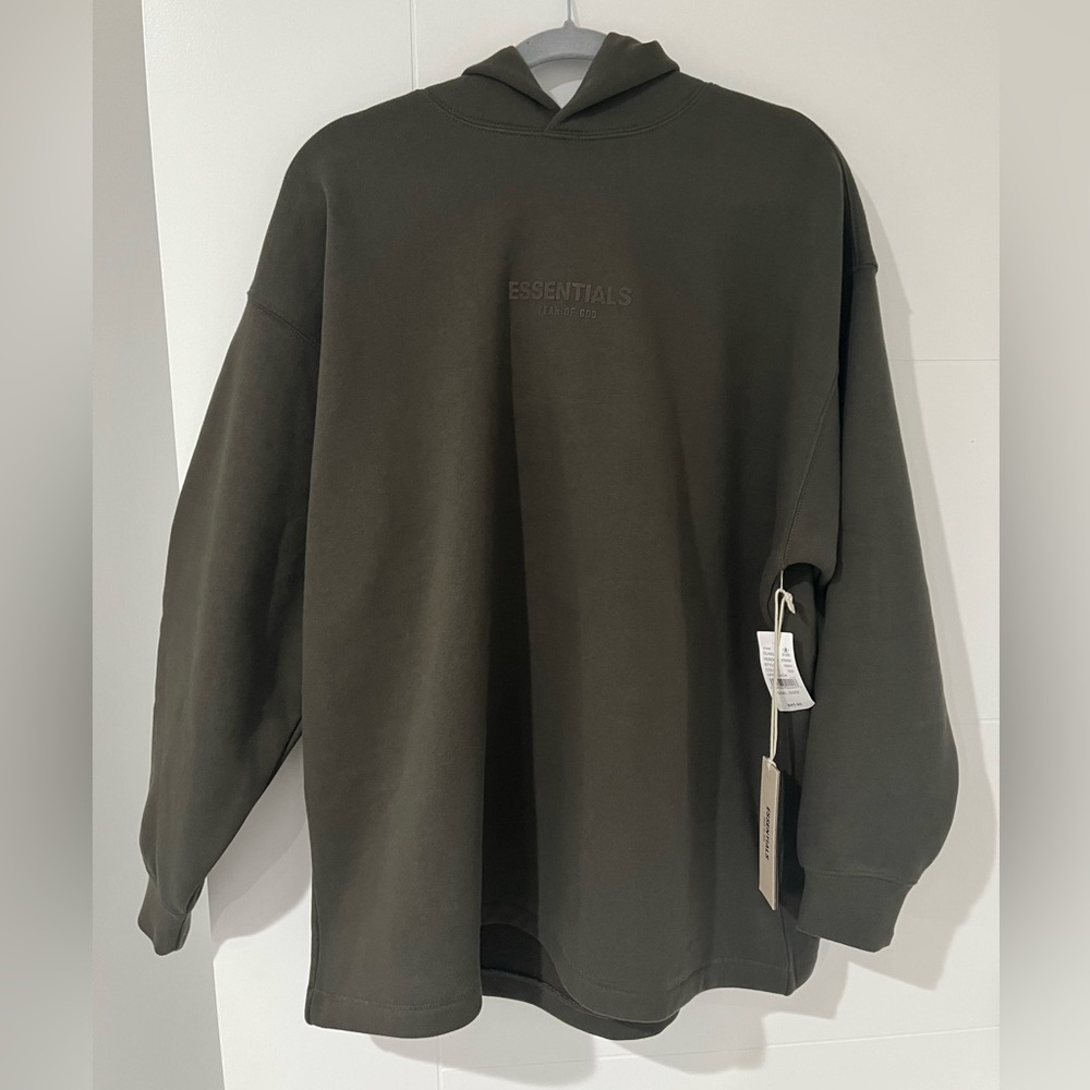 NWT FEAR OF GOD ESSENTIALS ARMY GREEN/OFF BLACK HOODIE